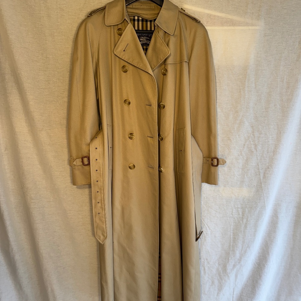 Women’s Burberry Double-breasted Trench Coat with Wool Liner